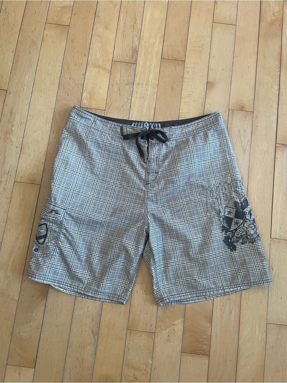 Men's Plaid Swim Trunks with Side Graphic - Gray